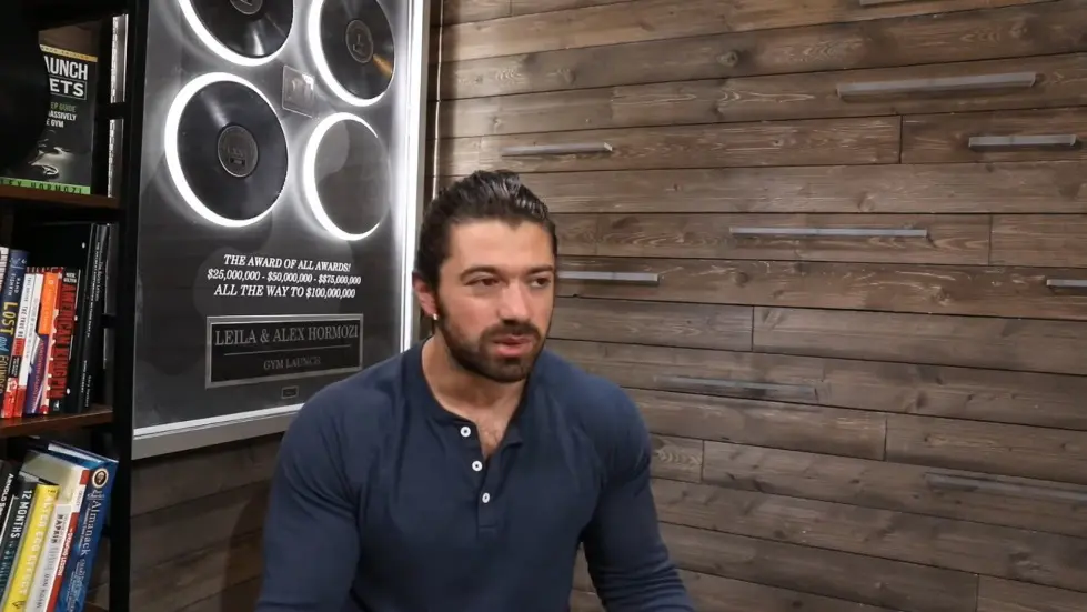 Alex Hormozi: Recruiting and Hiring Tips - How to Hire The Best Employees 002