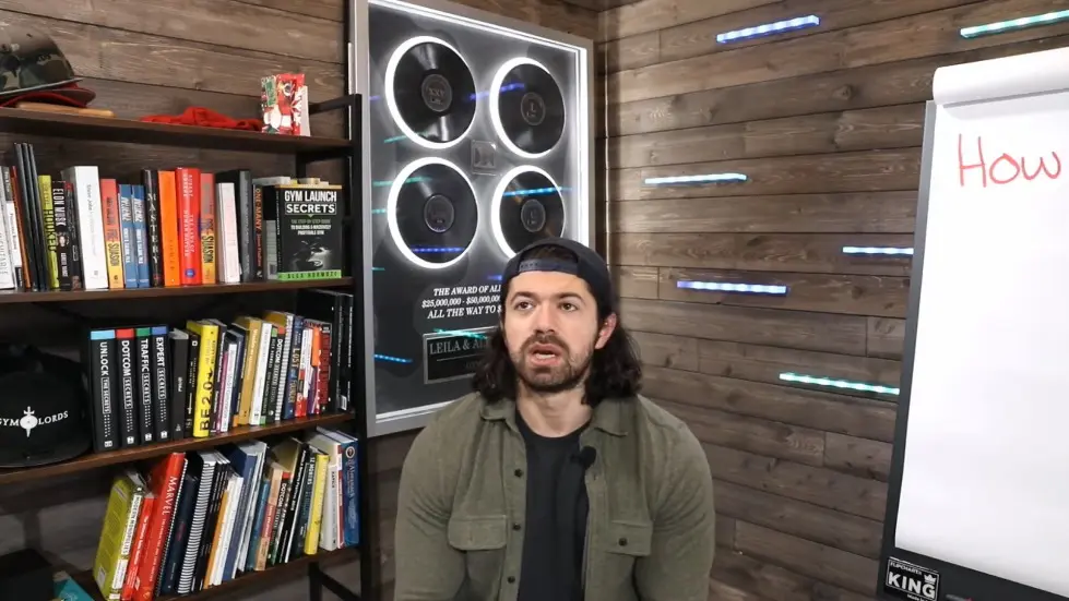 Alex Hormozi: The Actual Secret Behind Mastering Sales & Marketing 002