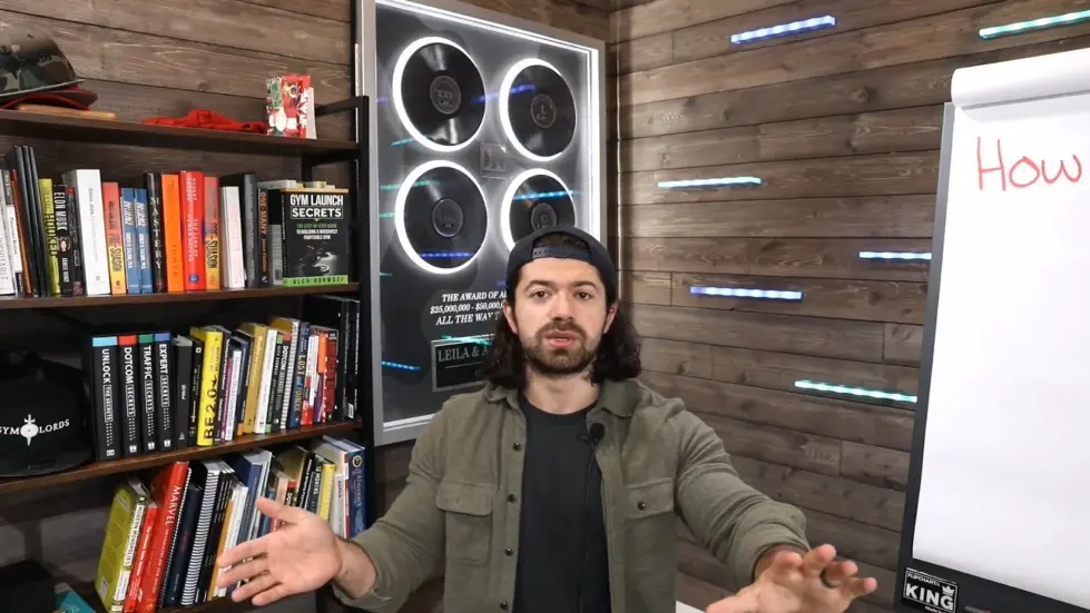 Alex Hormozi: The Actual Secret Behind Mastering Sales & Marketing 004