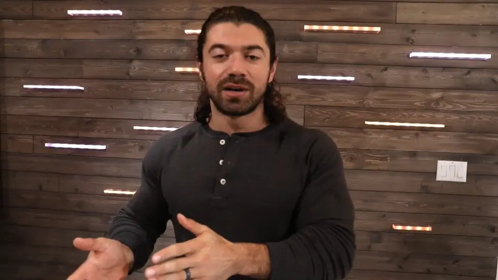 Alex Hormozi: The Choice | How To Improve Decision Making Skills 004