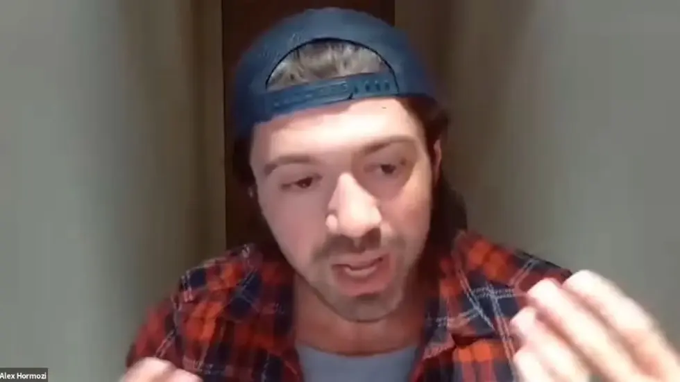 Alex Hormozi: The EXACT FRAMEWORK I used to grow a $46.2M business in 3 years....in 70 minutes 014