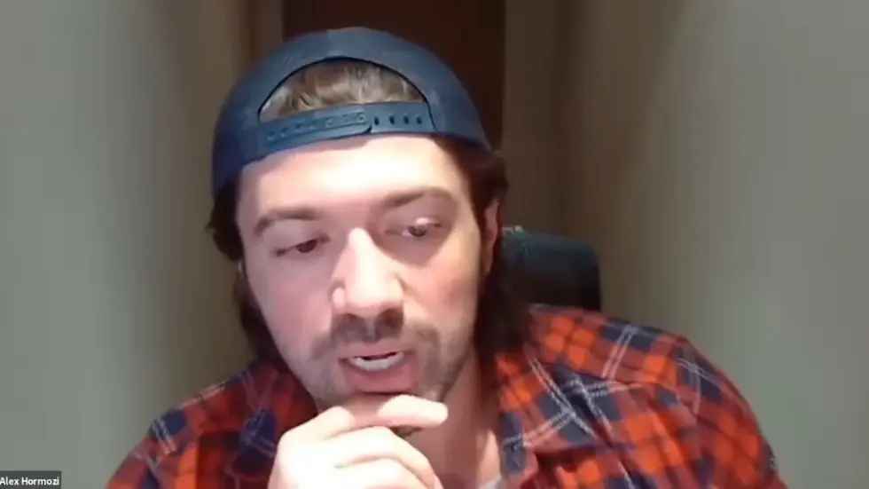 Alex Hormozi: The EXACT FRAMEWORK I used to grow a $46.2M business in 3 years....in 70 minutes 018