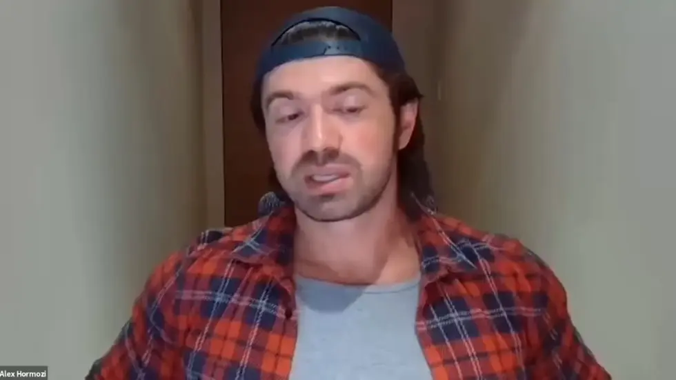 Alex Hormozi: The EXACT FRAMEWORK I used to grow a $46.2M business in 3 years....in 70 minutes 028