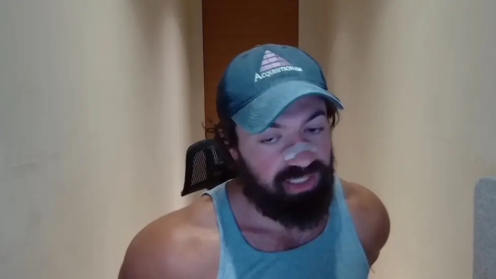 Alex Hormozi: The SIMPLE Managerial Framework that changed my business 002