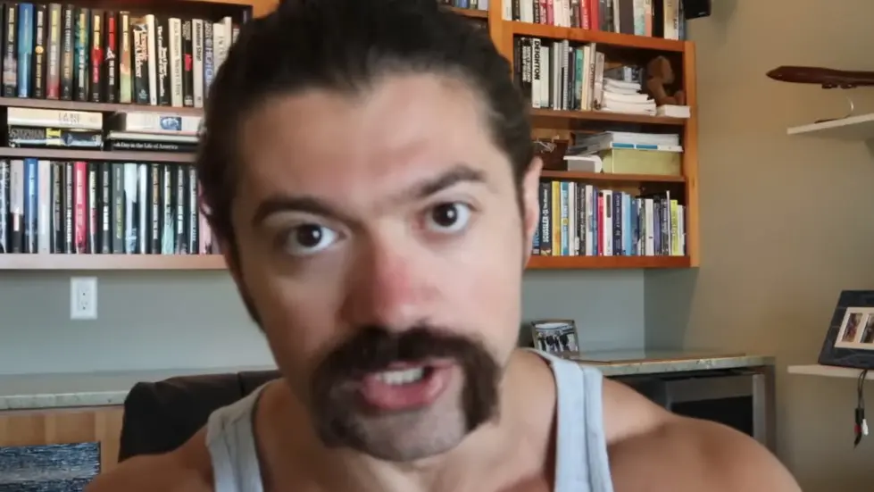 Alex Hormozi: This is my plan to become a BILLIONAIRE. 002