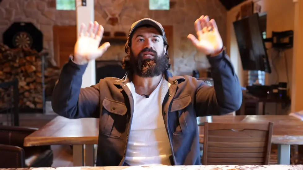 Alex Hormozi: This ONE Equation Will Make You RICH 011