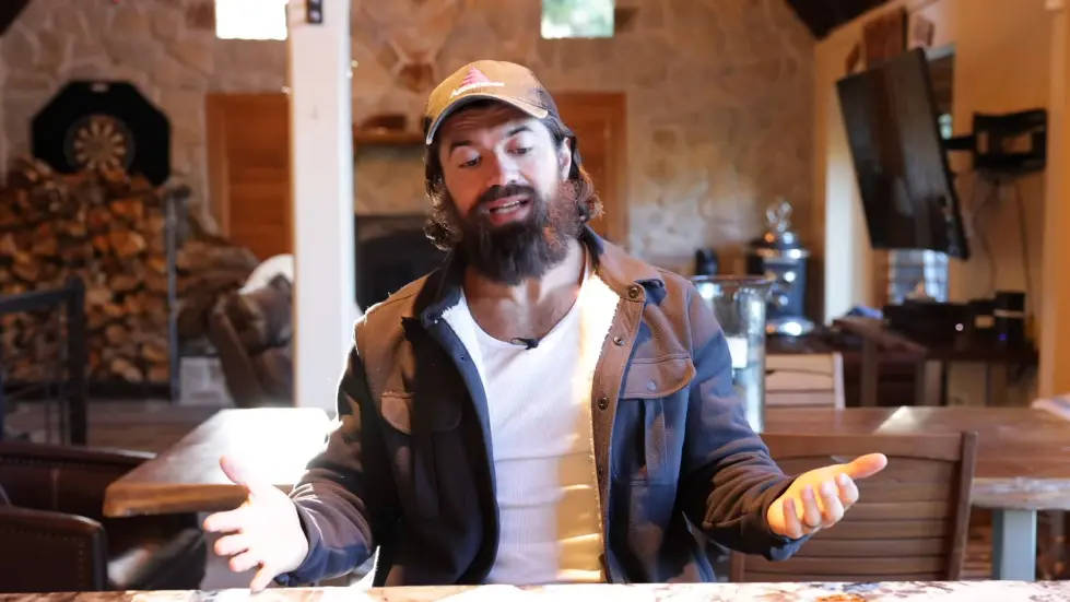 Alex Hormozi: This ONE Equation Will Make You RICH 016