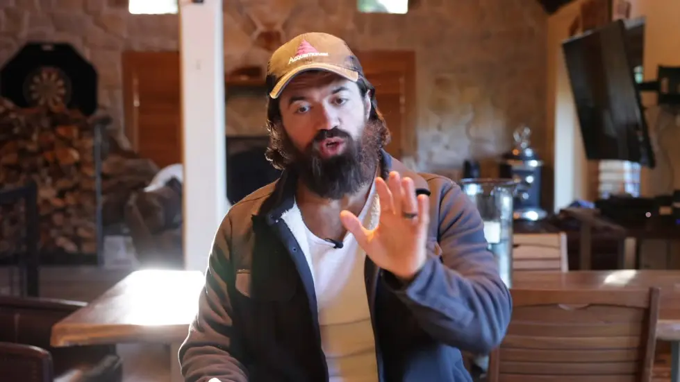 Alex Hormozi: This ONE Equation Will Make You RICH 019