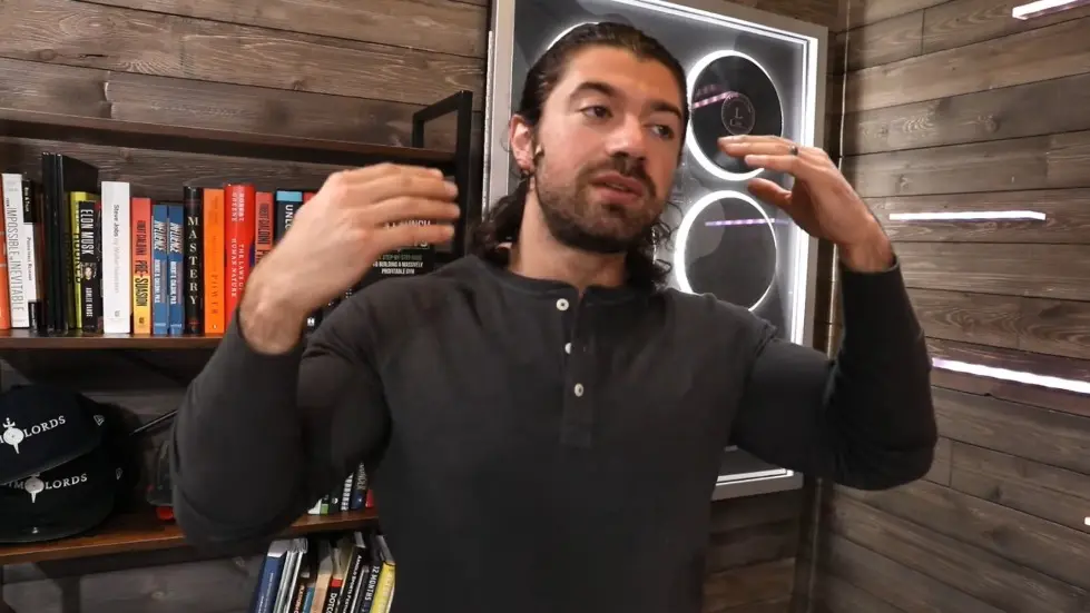 Alex Hormozi: Top Signs You Have The Wrong Business Partner 010