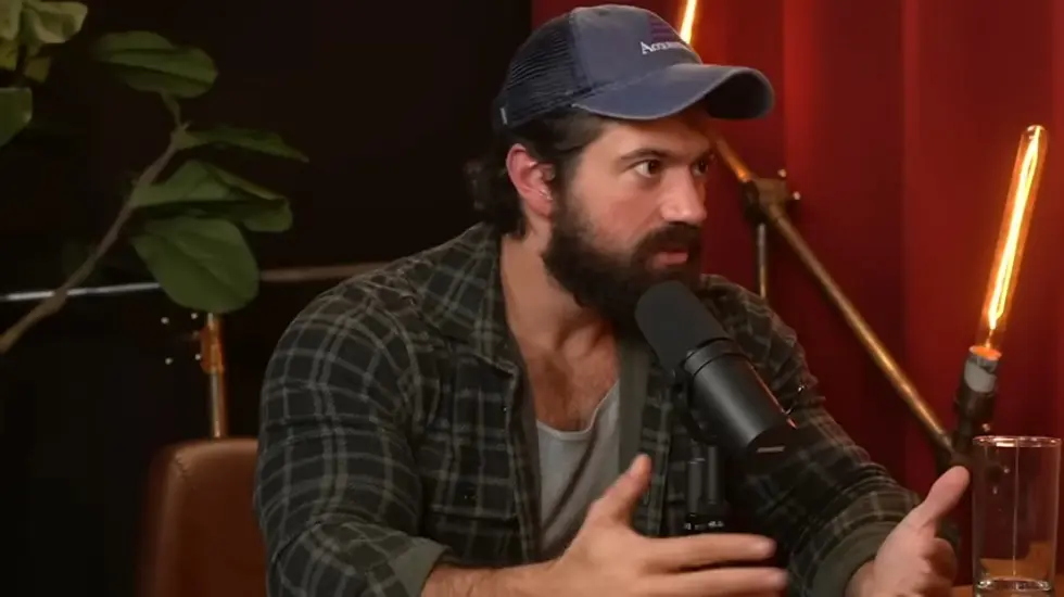 Alex Hormozi: Want to be rich? Stop letting THIS affect you... 010