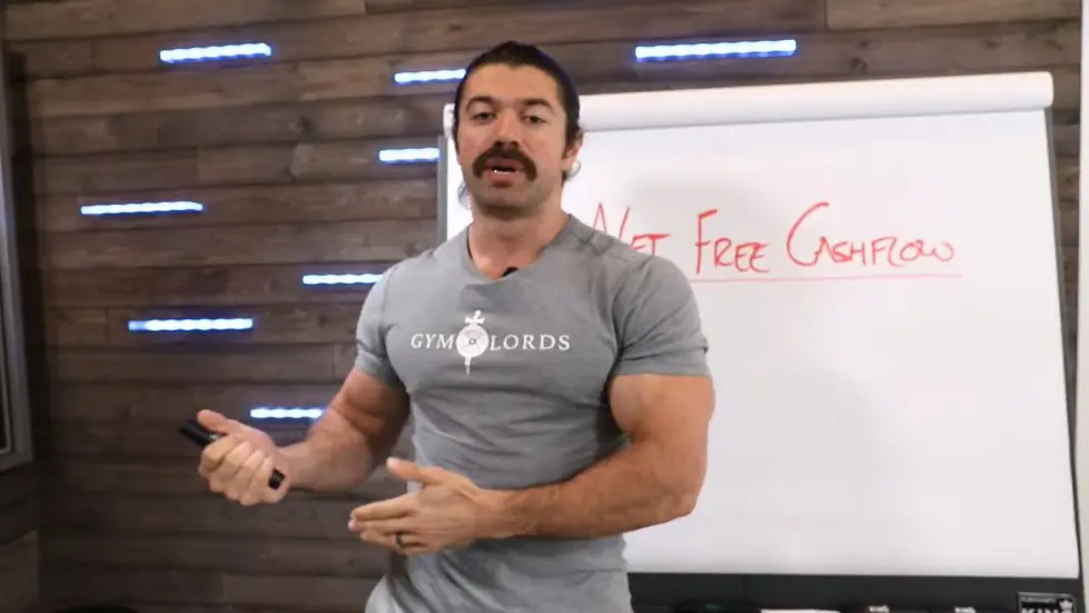 Alex Hormozi: Warren Buffet’s Secret Weapon (and how I made $53M using it) 002