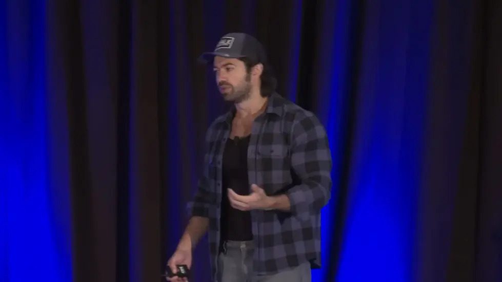 Alex Hormozi: Watch these 55 minutes if you want to be a millionaire in 2022.. 007