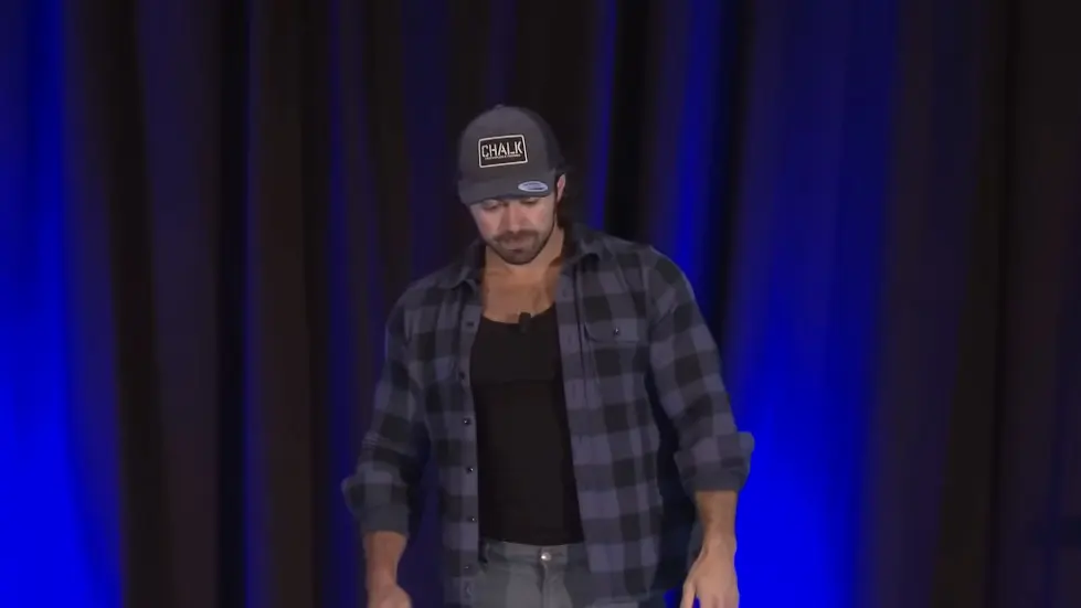 Alex Hormozi: Watch these 55 minutes if you want to be a millionaire in 2022.. 024