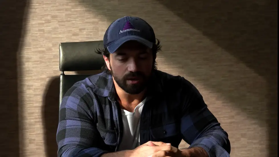 Alex Hormozi: Why I chose to disappoint my dad 001