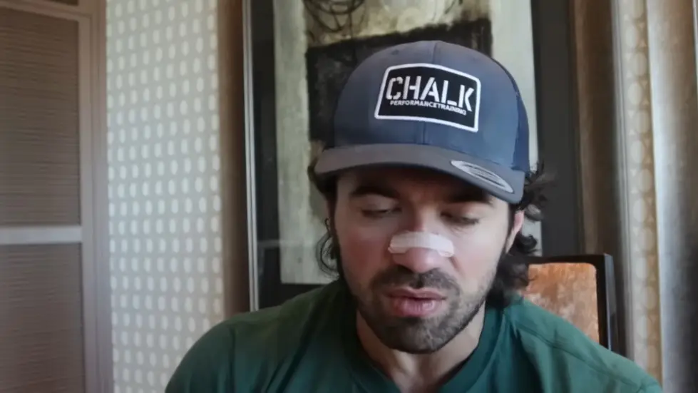 Alex Hormozi: Why I REGRET building a passive income business... 005