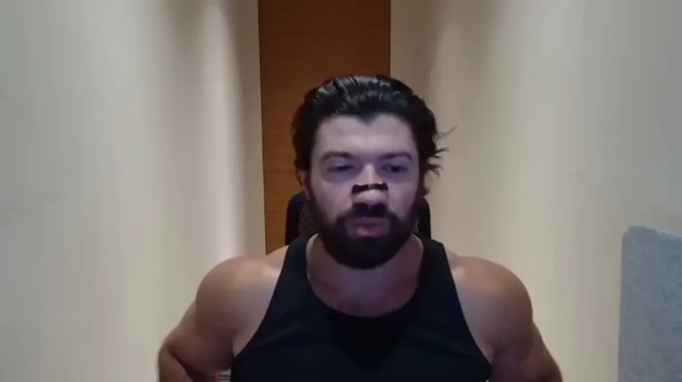 Alex Hormozi: Why losing friends is normal... 011