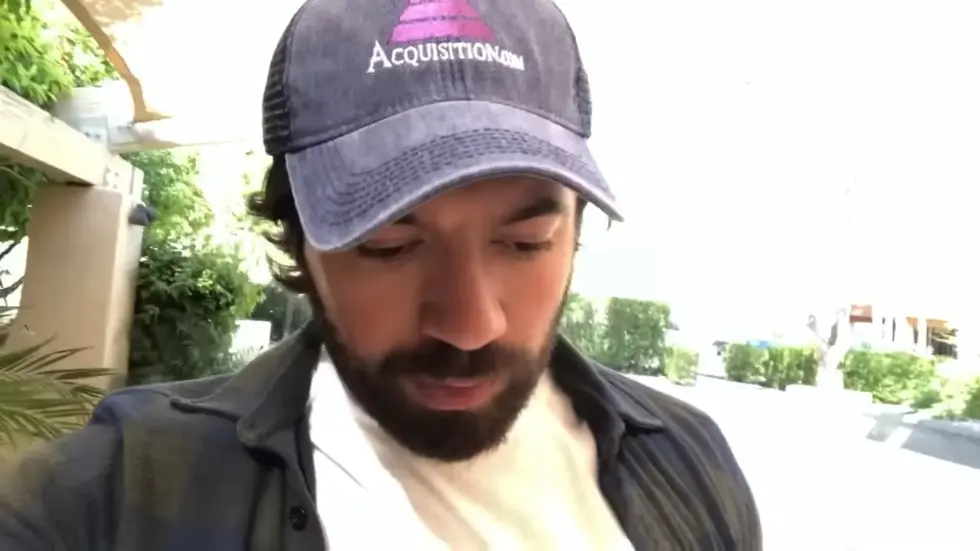 Alex Hormozi: Why selfcare makes you poor & fragile [trigger warning] 001