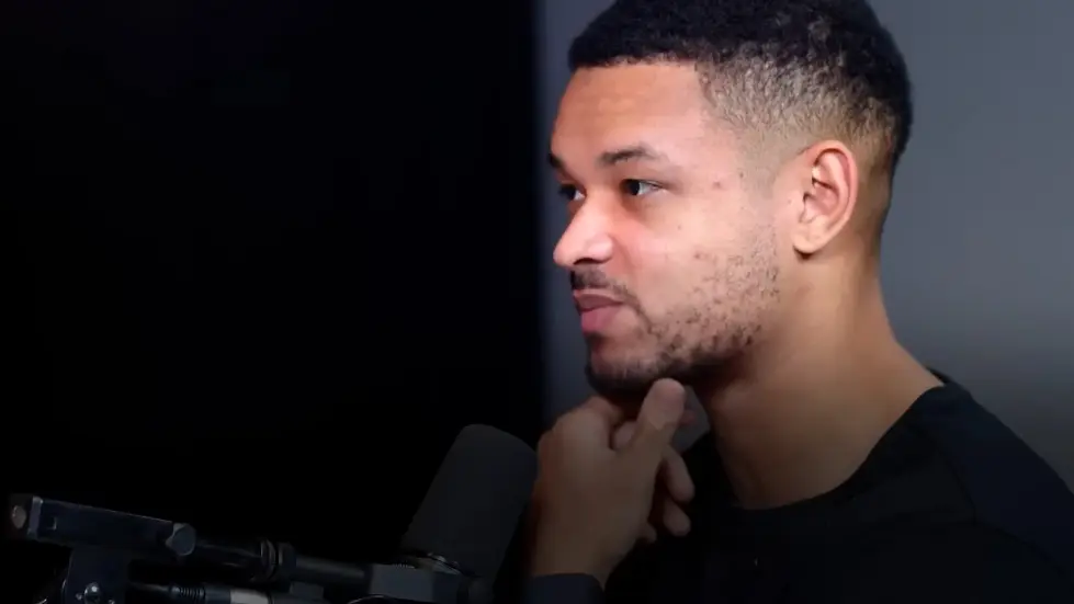 Spotify Founder: How A 23 Year Old Introvert Built A $31 Billion Business! 001