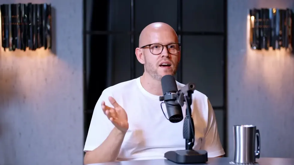 Spotify Founder: How A 23 Year Old Introvert Built A $31 Billion Business! 008