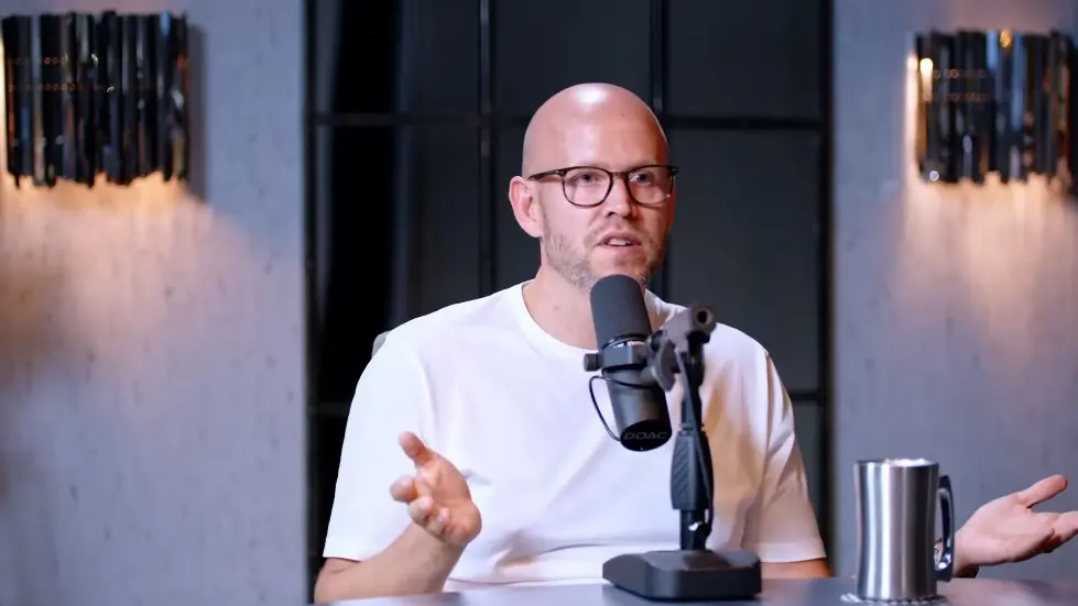 Spotify Founder: How A 23 Year Old Introvert Built A $31 Billion Business! 016