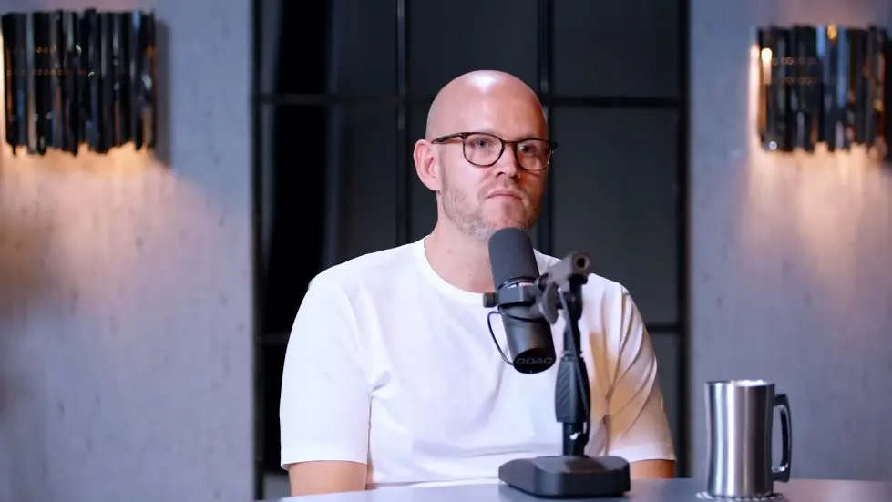 Spotify Founder: How A 23 Year Old Introvert Built A $31 Billion Business! 017