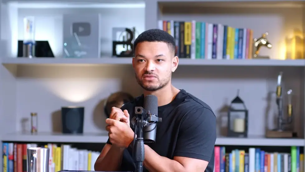 Spotify Founder: How A 23 Year Old Introvert Built A $31 Billion Business! 021