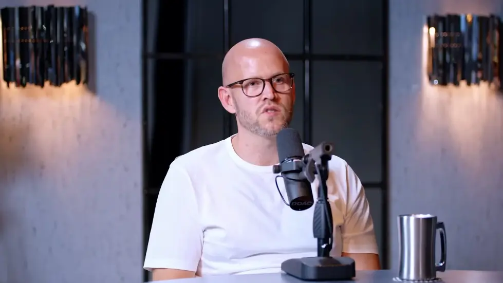 Spotify Founder: How A 23 Year Old Introvert Built A $31 Billion Business! 024