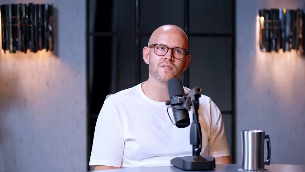 Spotify Founder: How A 23 Year Old Introvert Built A $31 Billion Business! 026