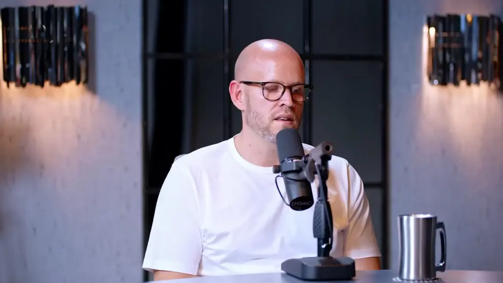 Spotify Founder: How A 23 Year Old Introvert Built A $31 Billion Business! 035