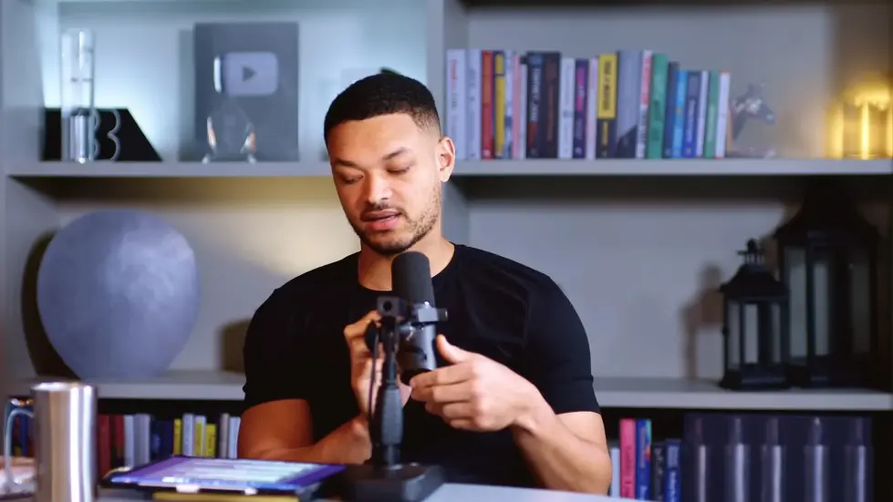 Jada Pinkett Smith (EXCLUSIVE): &ldquo;I Just wanted to stay alive until 4pm!&rdquo; 029