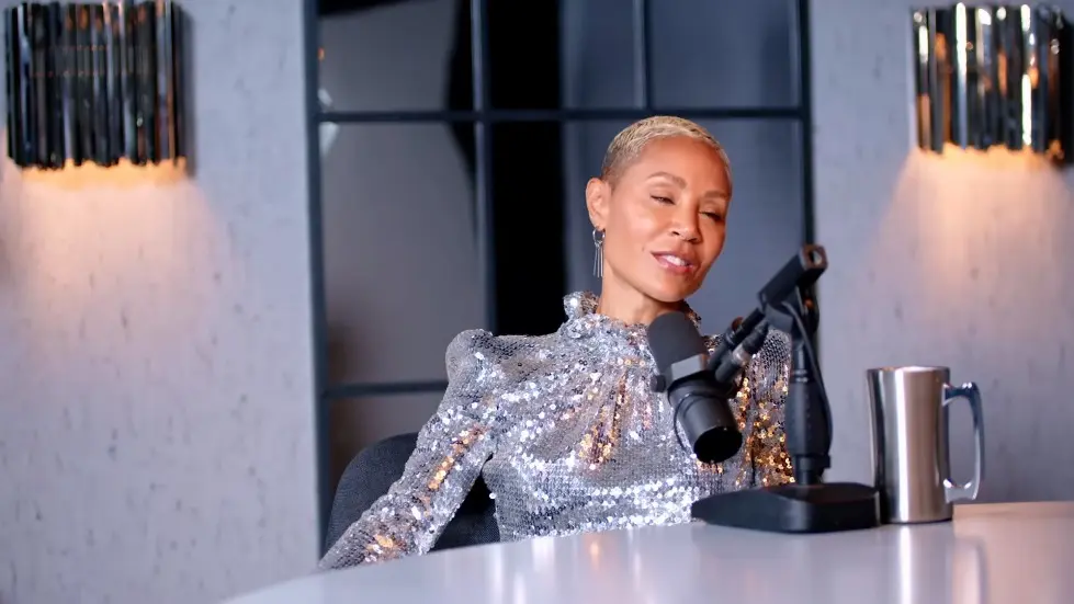 Jada Pinkett Smith (EXCLUSIVE): &ldquo;I Just wanted to stay alive until 4pm!&rdquo; 033