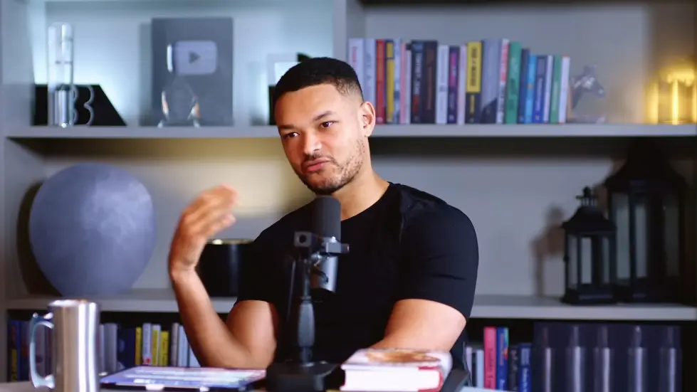 Jada Pinkett Smith (EXCLUSIVE): &ldquo;I Just wanted to stay alive until 4pm!&rdquo; 044