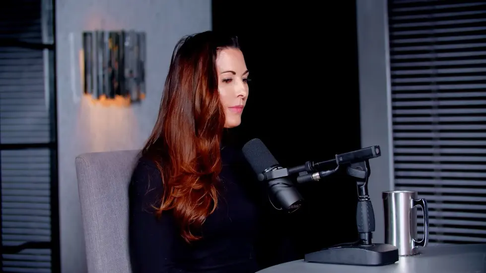 The Fitness Scientist: "Even A Little Alcohol Is Hurting Your Health!" Kristen Holmes 026