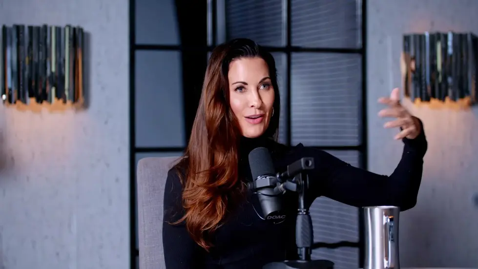 The Fitness Scientist: "Even A Little Alcohol Is Hurting Your Health!" Kristen Holmes 037