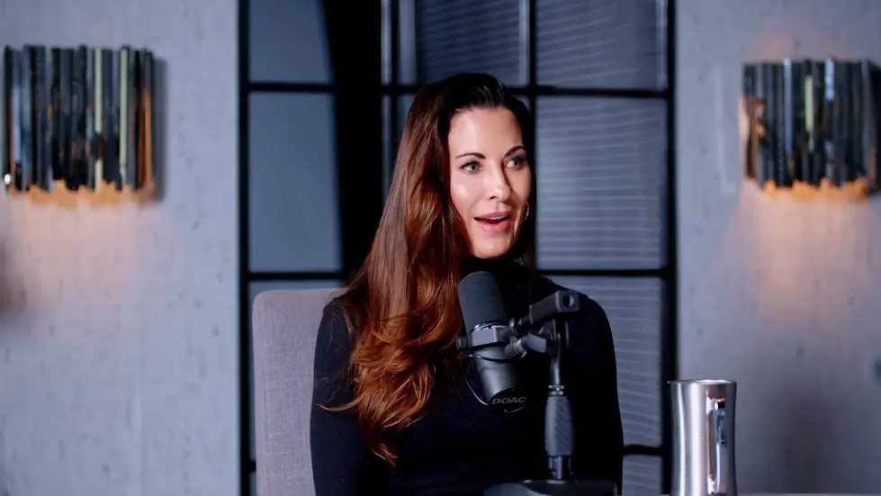 The Fitness Scientist: "Even A Little Alcohol Is Hurting Your Health!" Kristen Holmes 041