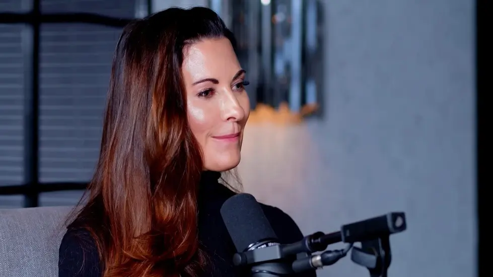 The Fitness Scientist: "Even A Little Alcohol Is Hurting Your Health!" Kristen Holmes 044