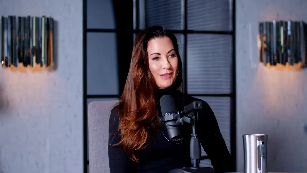 The Fitness Scientist: "Even A Little Alcohol Is Hurting Your Health!" Kristen Holmes 045