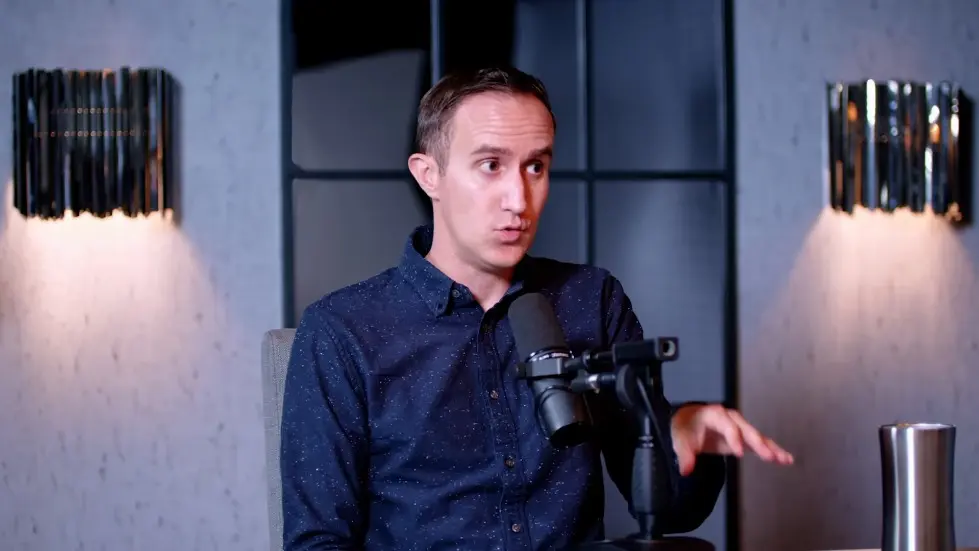 The Savings Expert: &ldquo;Do Not Buy A House!&rdquo; Do THIS Instead! - Morgan Housel 006