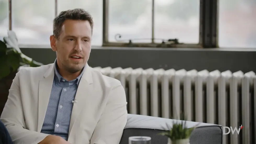 School-Kids as Factory Products | Zach Lahn | EP 370 003