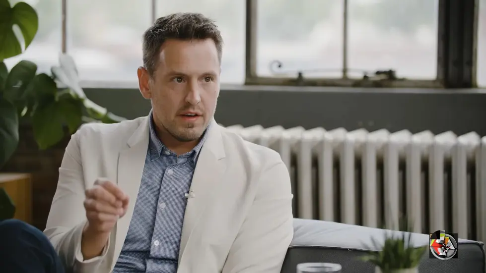 School-Kids as Factory Products | Zach Lahn | EP 370 008