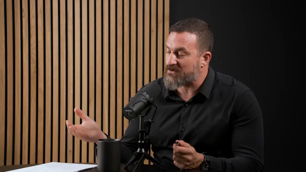 Dr. Adam Grant: How to Unlock Your Potential, Motivation & Unique Abilities 025