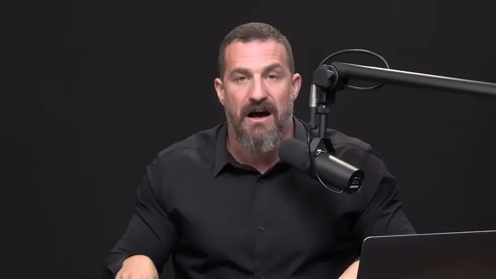 Developing a Rational Approach to Supplementation for Health & Performance | Huberman Lab Podcast 033