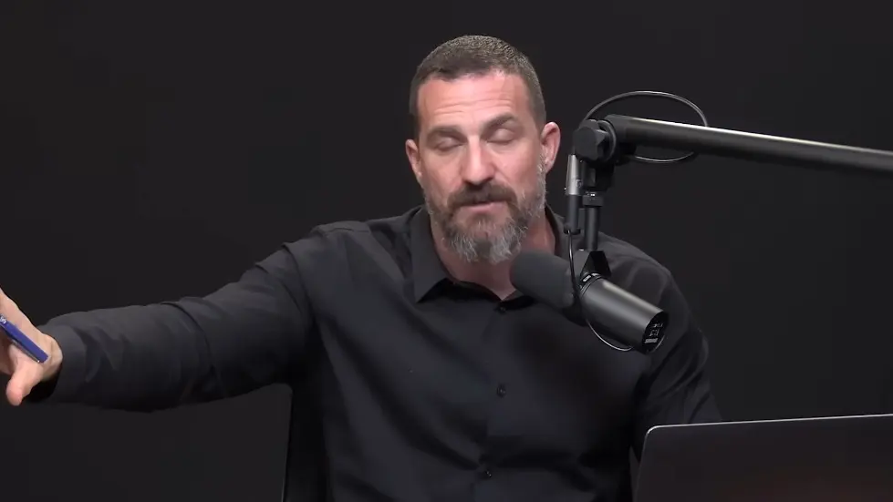 Developing a Rational Approach to Supplementation for Health & Performance | Huberman Lab Podcast 039