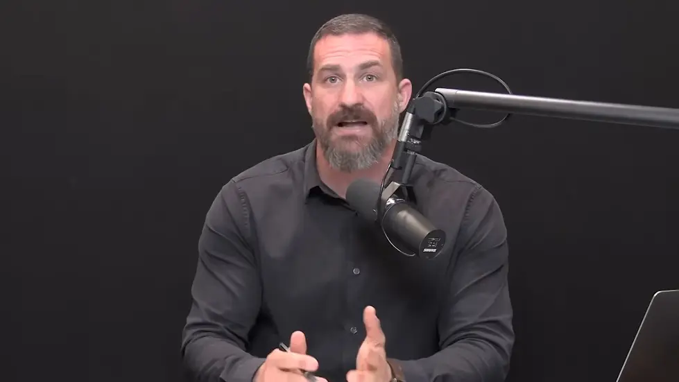 How Psilocybin Can Rewire Our Brain, Its Therapeutic Benefits & Its Risks | Huberman Lab Podcast 030