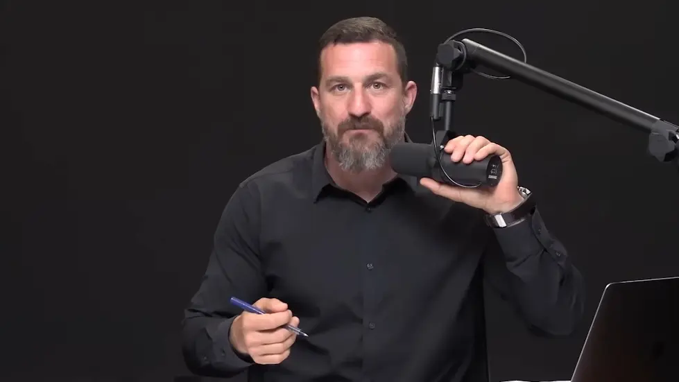 How Psilocybin Can Rewire Our Brain, Its Therapeutic Benefits & Its Risks | Huberman Lab Podcast 037