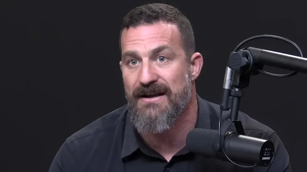 How to Enhance Performance & Learning by Applying a Growth Mindset | Huberman Lab Podcast 004