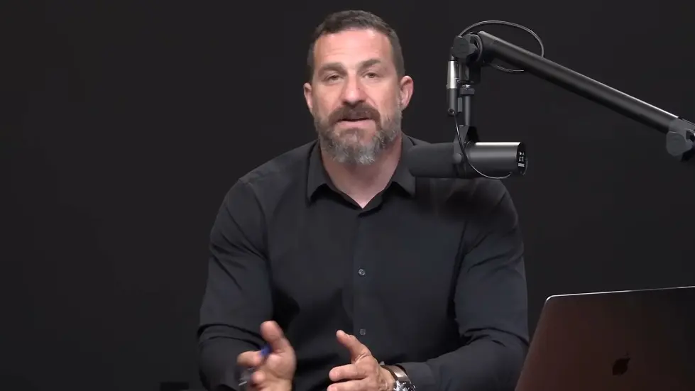 How to Enhance Performance & Learning by Applying a Growth Mindset | Huberman Lab Podcast 005