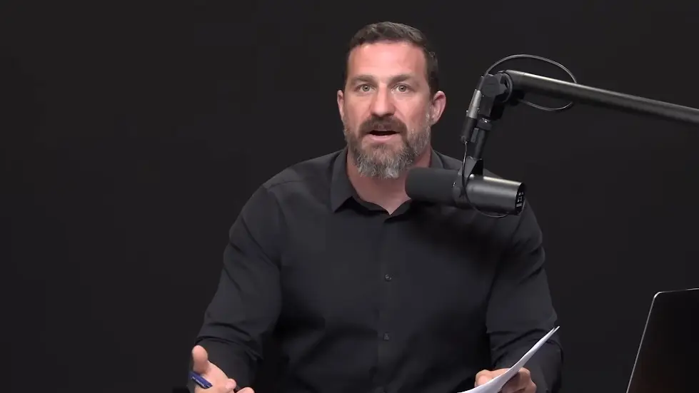 How to Enhance Performance & Learning by Applying a Growth Mindset | Huberman Lab Podcast 017