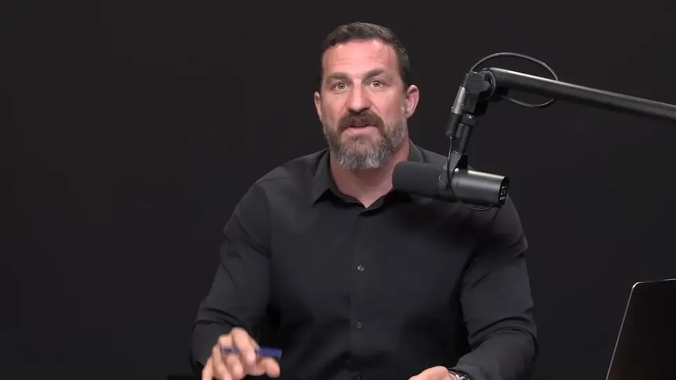 How to Enhance Performance & Learning by Applying a Growth Mindset | Huberman Lab Podcast 029