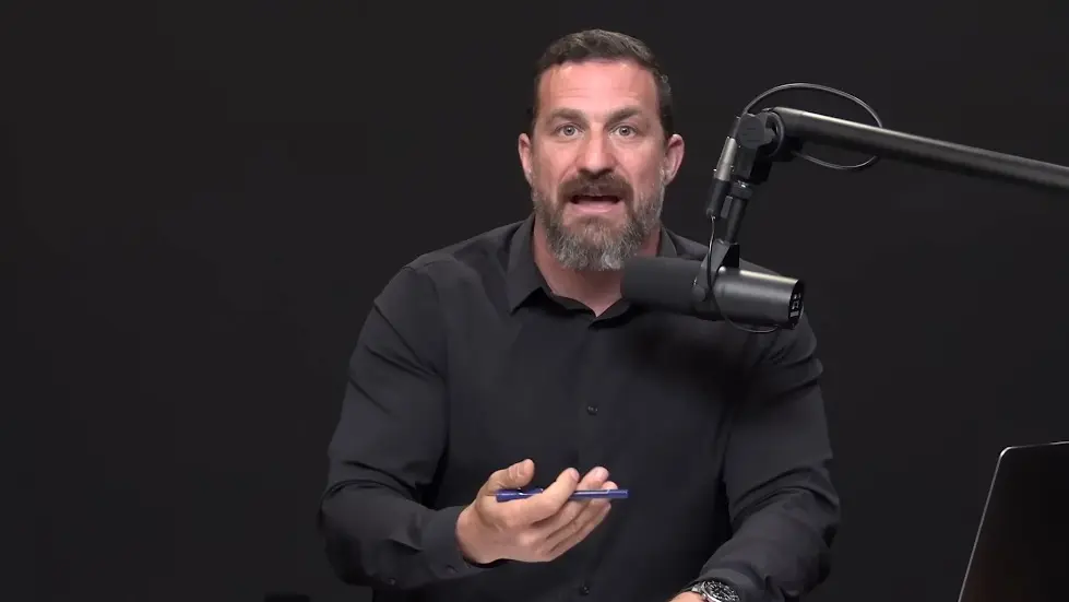 How to Enhance Performance & Learning by Applying a Growth Mindset | Huberman Lab Podcast 032